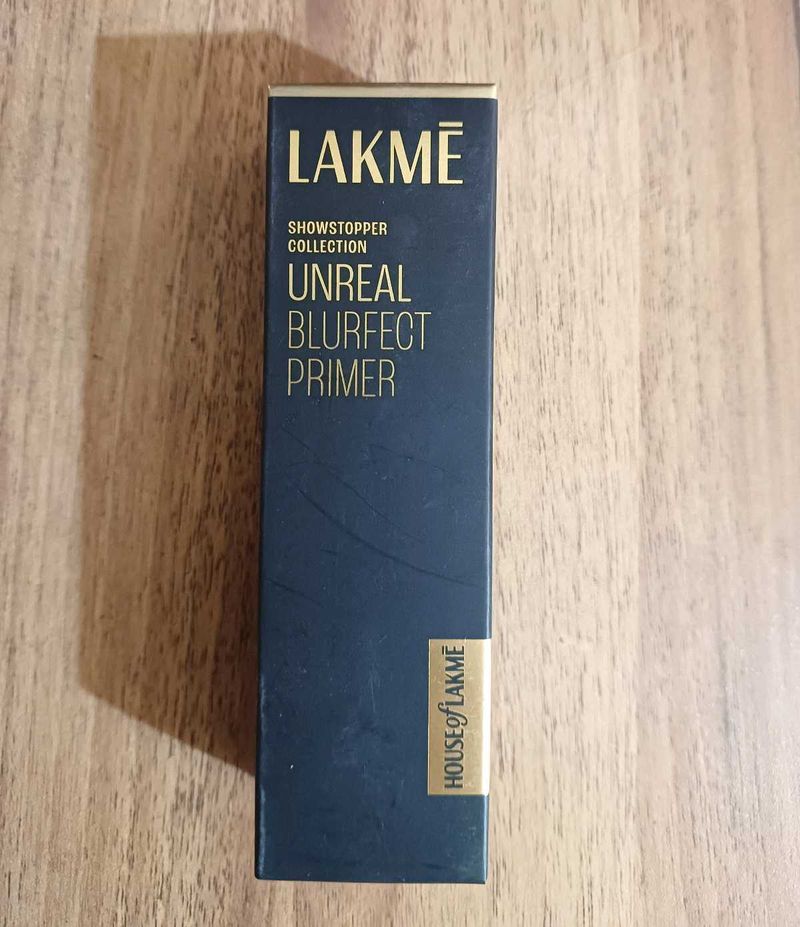 Lakme Unreal Blurfect Primer