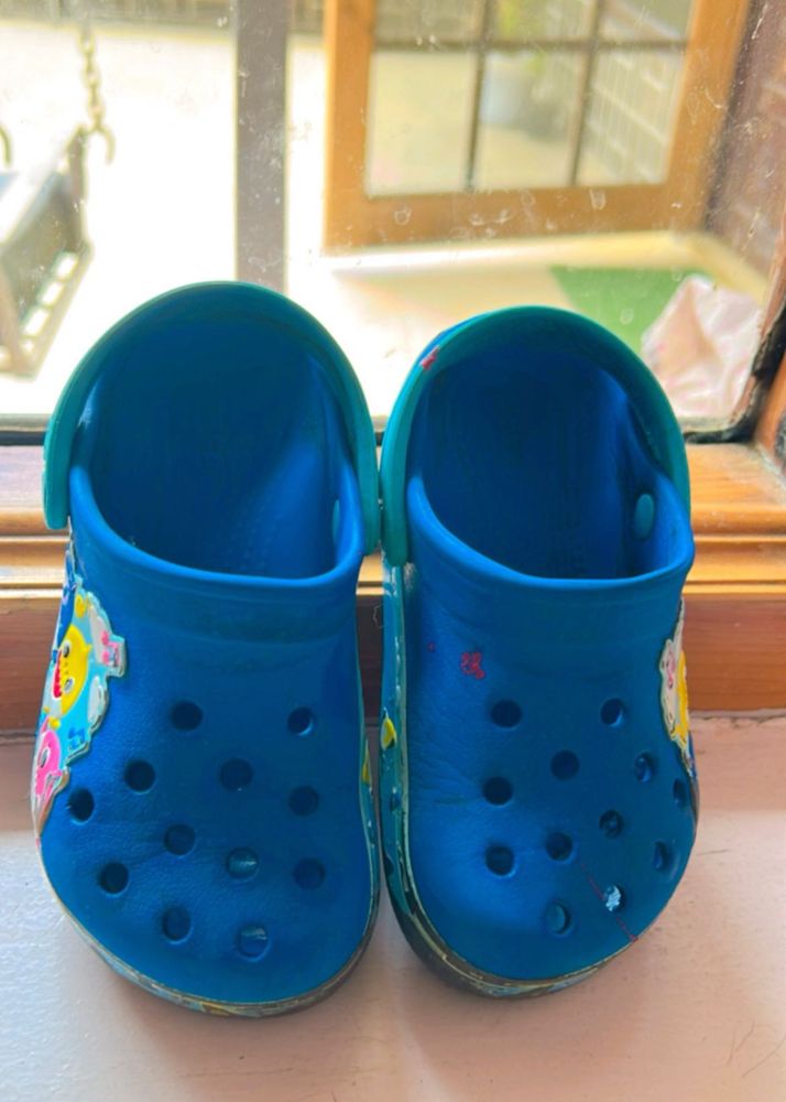 Crocs
