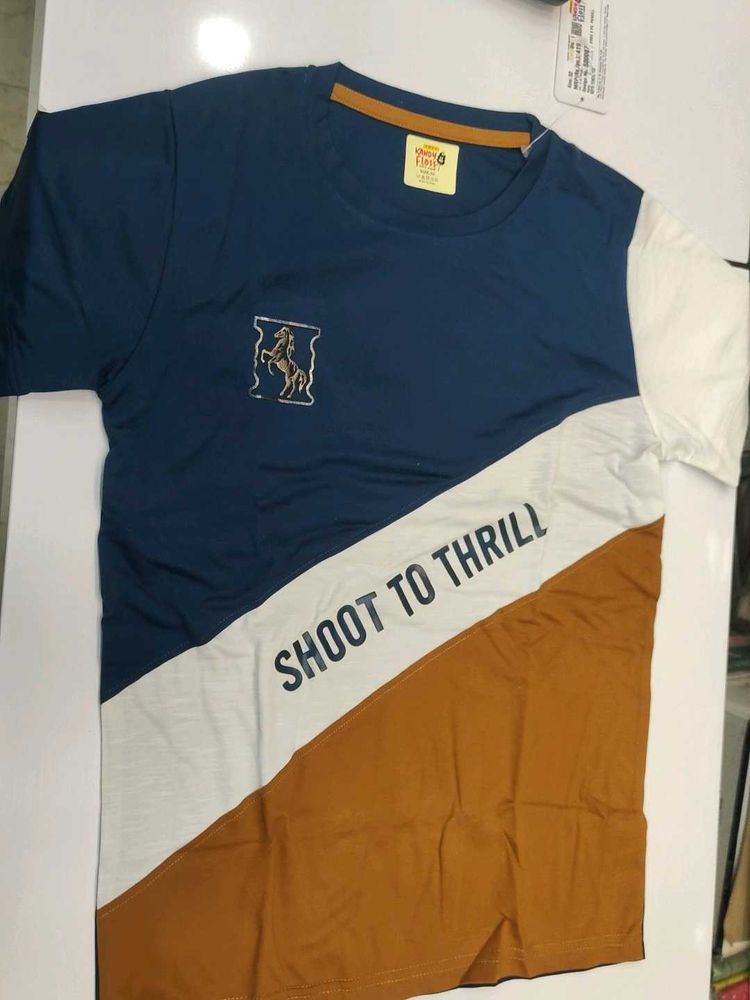 Color Block Graphic Tee