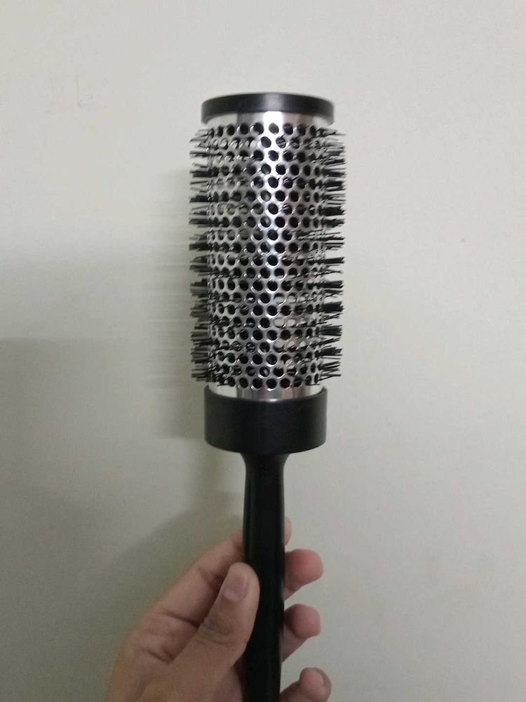 Round Hair Brush