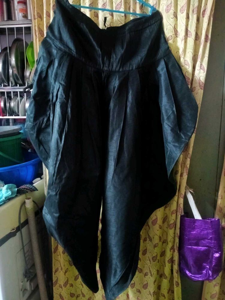 Unique Black Wide Leg Pants