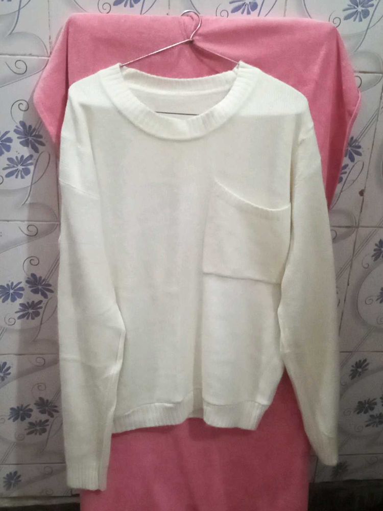 Off-White Pocket Sweater