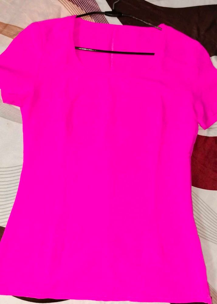 NEON PINK TOP 🩷