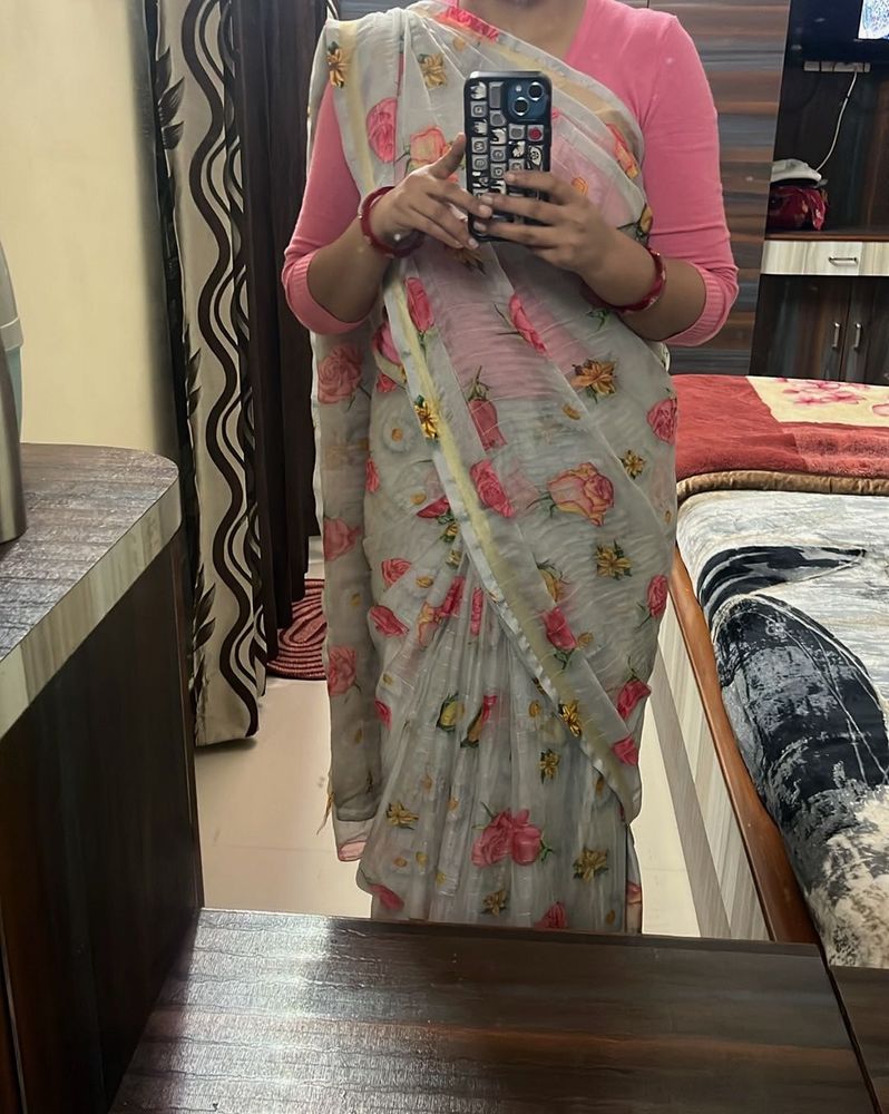flowers print off silver saree with blouse