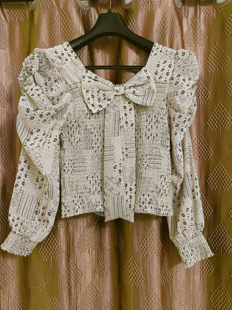 Bow-Tie Top