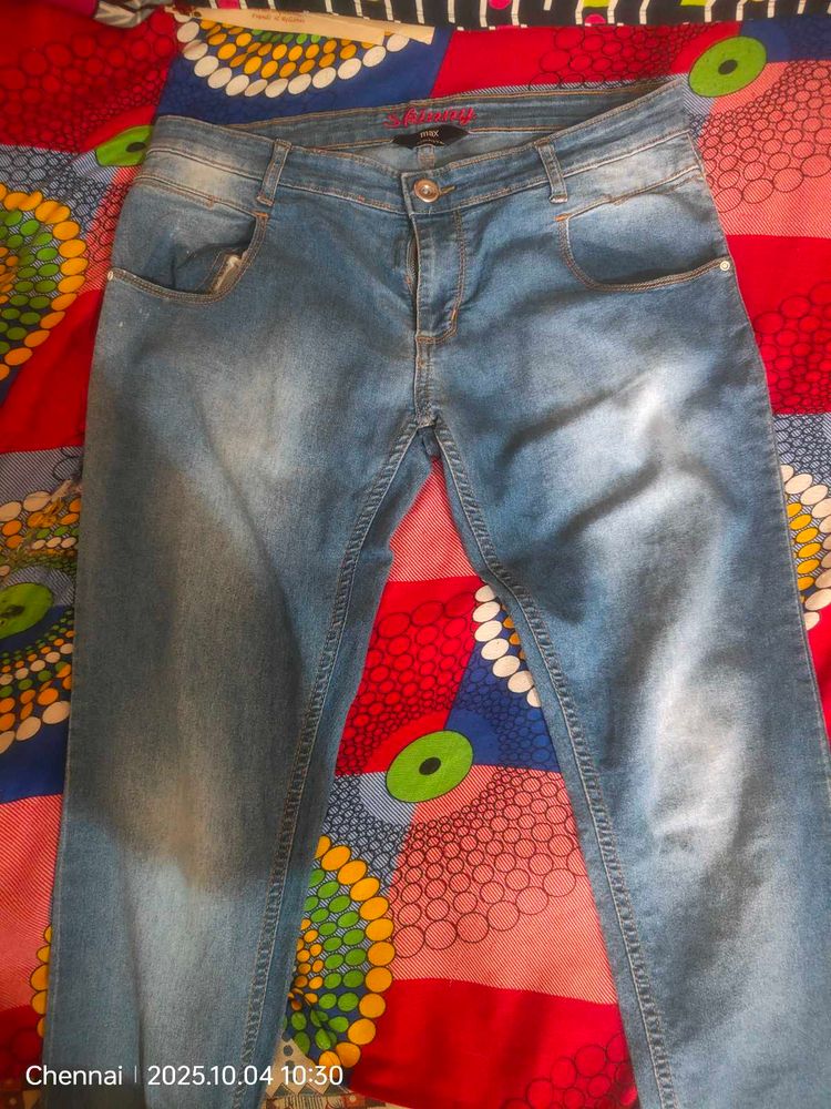 Trendy Denim Jeans Slim Fit