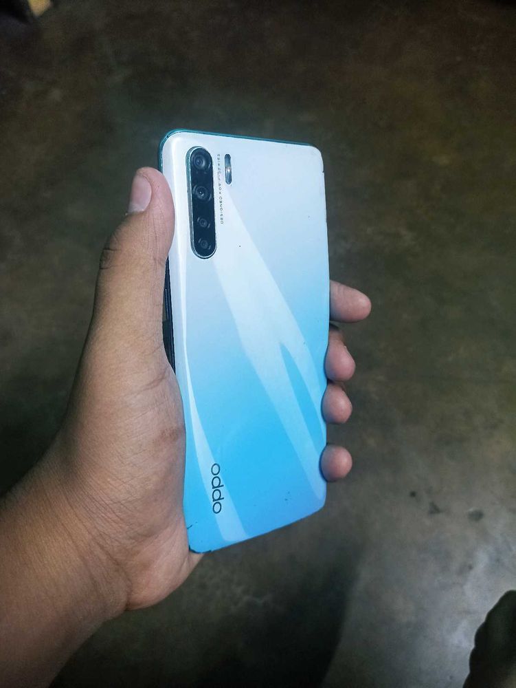 Oppo F15 (8/128) GB