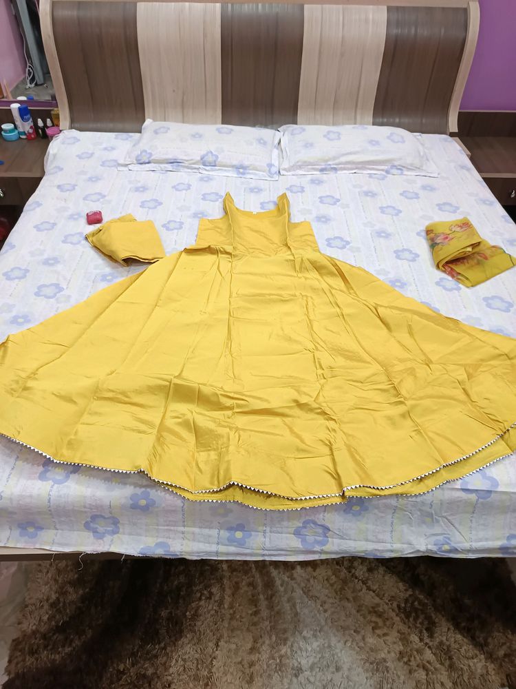 Ethnic frock Suit for Sale With Dupatta And Salwar