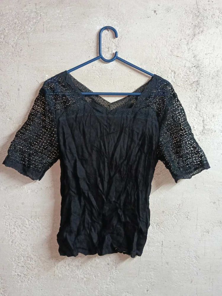 Stylish Ladies Lace Top Black 🖤