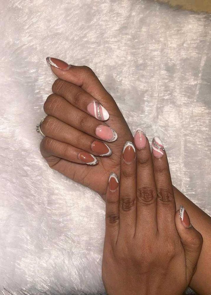 Brown Swirl Almond Nails Stick On Kit