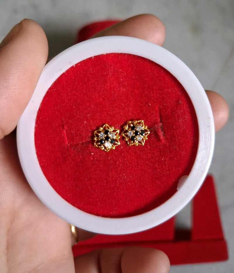 Stud Earrings Gold 22crt