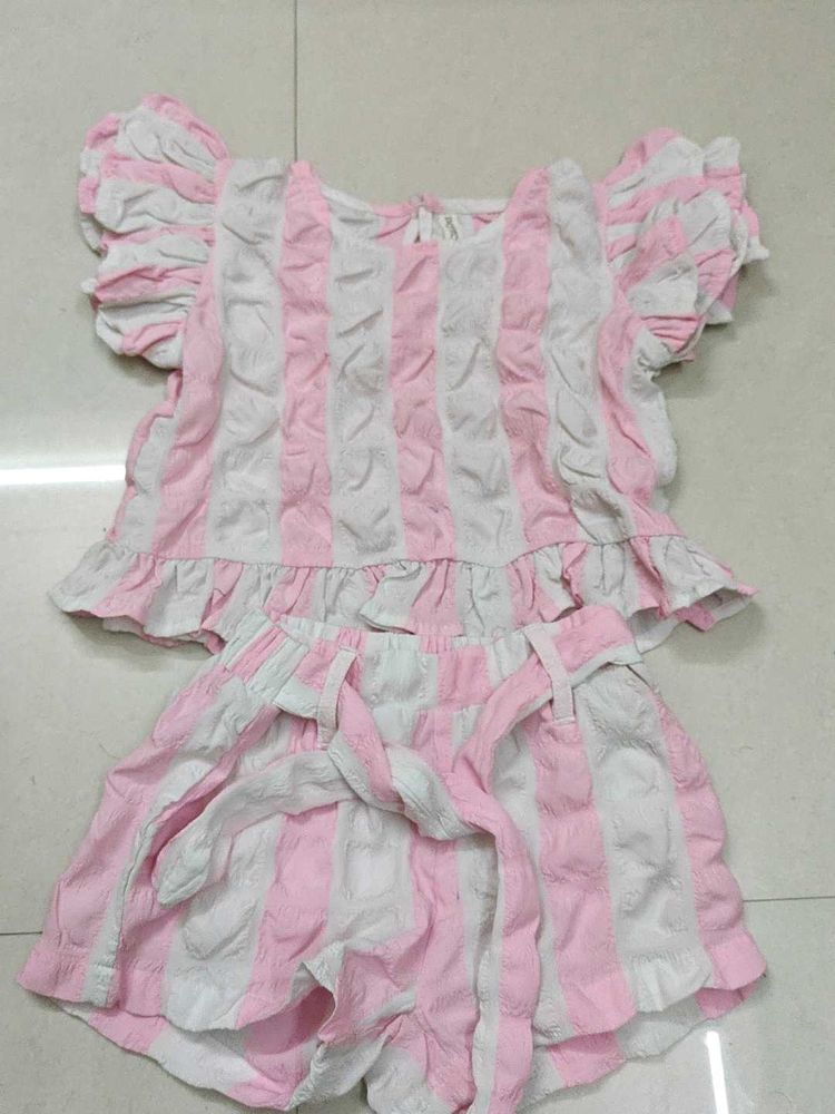 Cute Little Baby Girl Top And Pant.