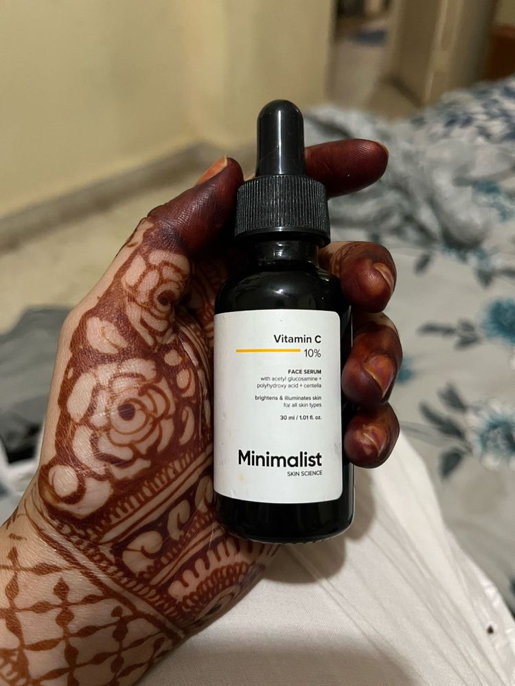 Minimalist Vitamin C Serum