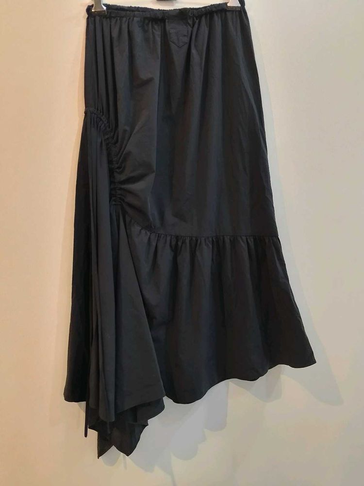 Black Skirt
