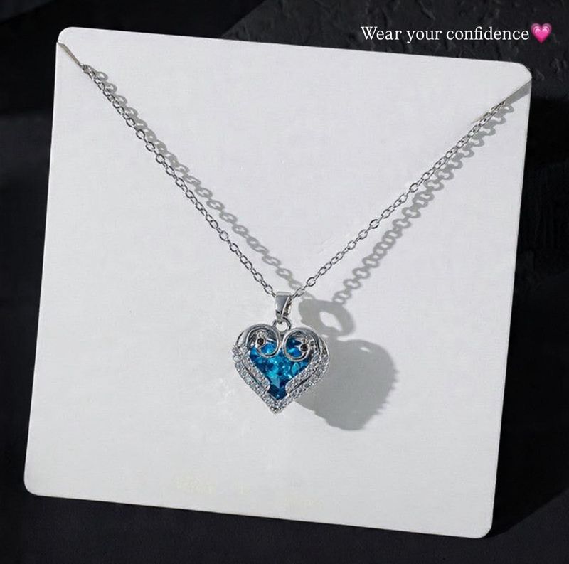 Heart themed blue Pendant Necklace💗💗