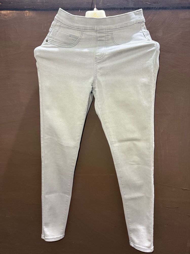 Gray Jeggings