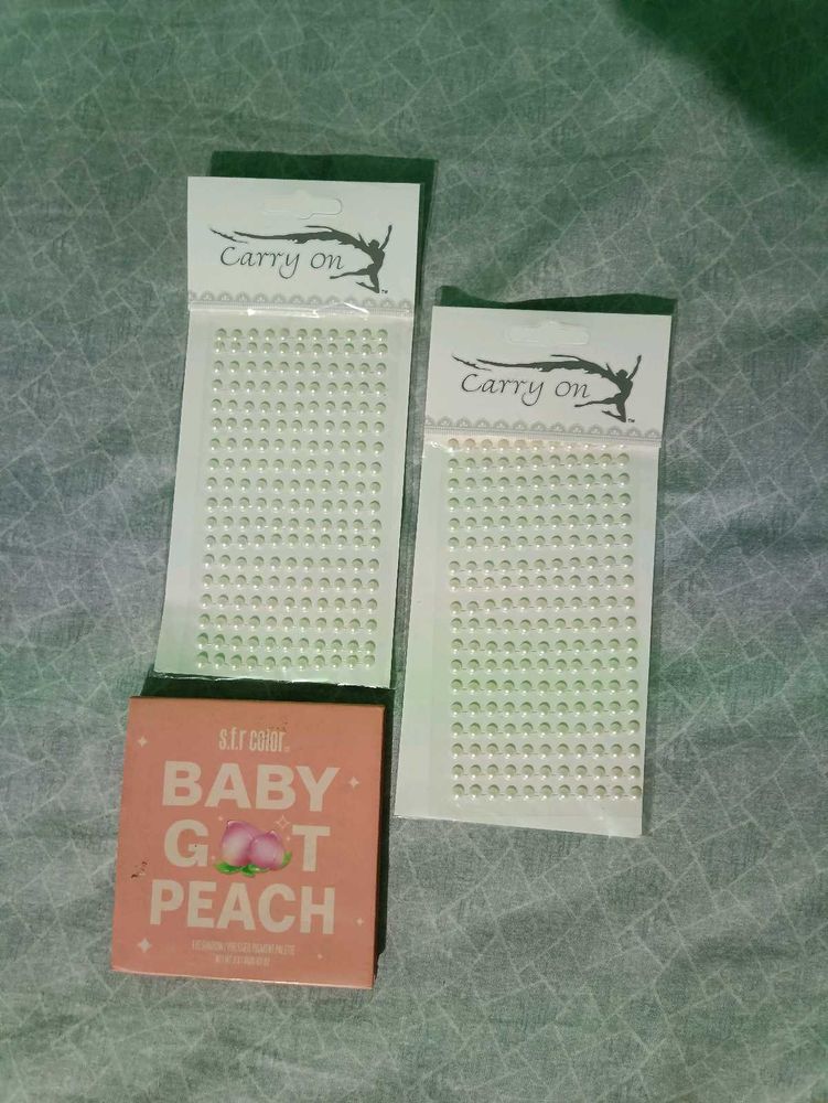 Combo Of 2 Hair Beads And Eye Shadow