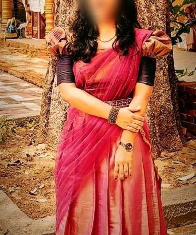 Elegant pink half Saree