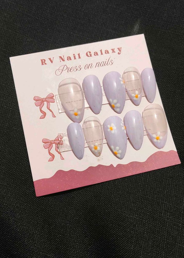 Press-On Nail Set