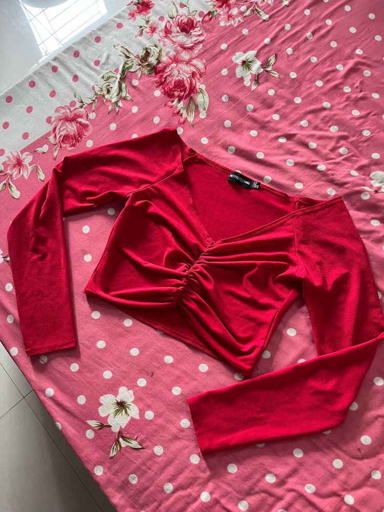 Prettylittlethings women’s Cute Crop Top