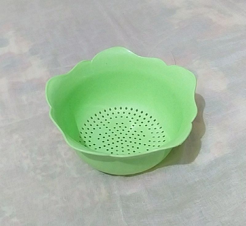 Flower Shaped Fruit Rinsing Bowl