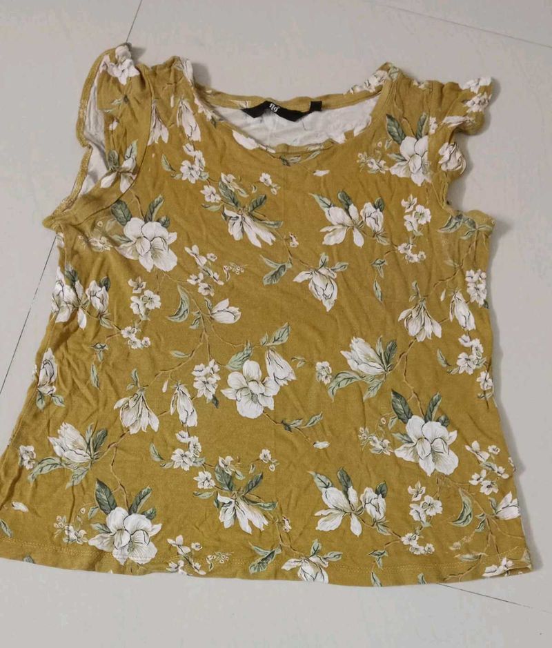 Mustard daily wear top