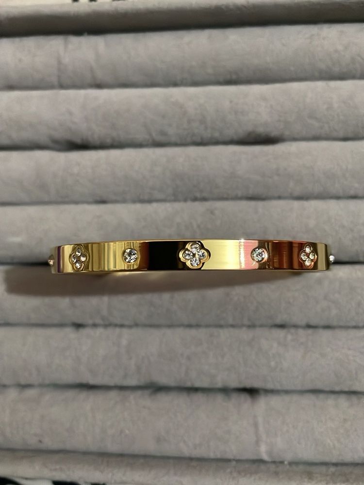 Gold Rhinestone Anti Tarnish Bracelet