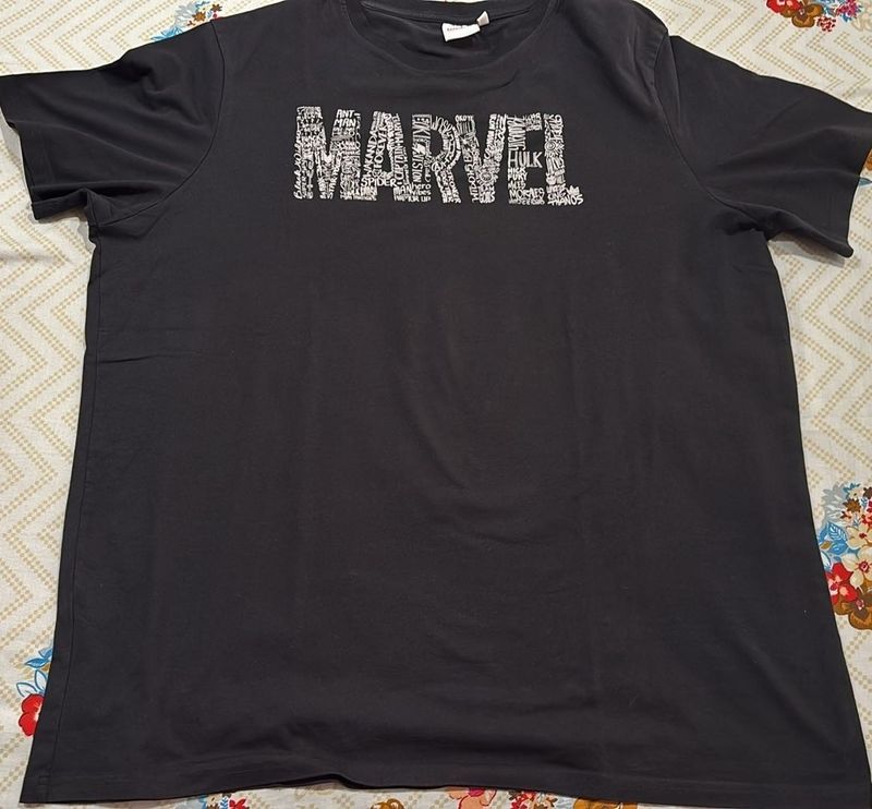 Marvel Graphic Tee
