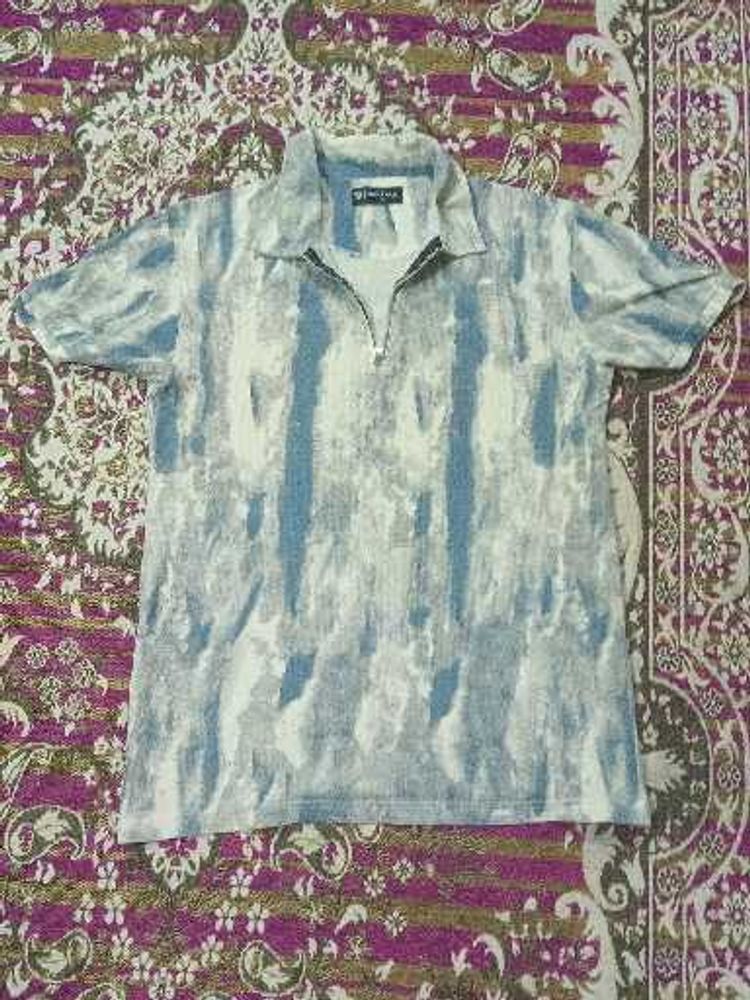 Patterned Men&#39;s Shirt