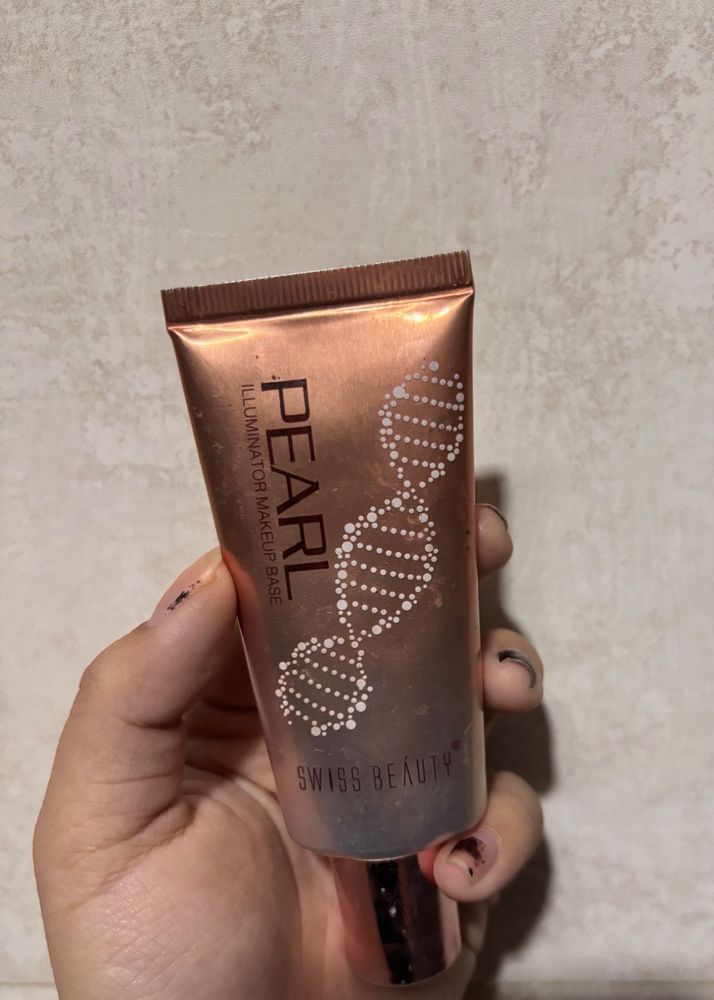 Shiny Makeup Base