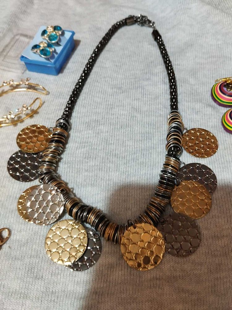 Western Necklace
