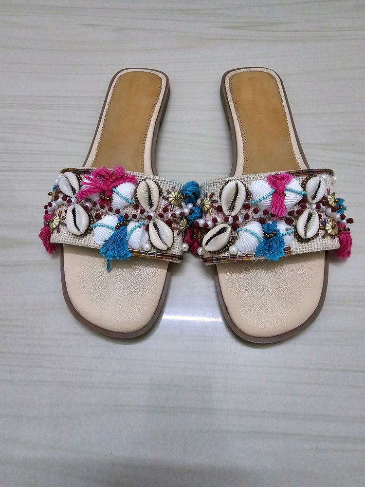 SEA SAIL FLAT&#39;S