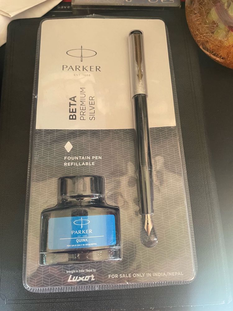 Brand New Parker Beta Premium Fountain Pen Set