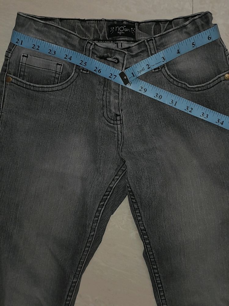 faded black skinny jeans