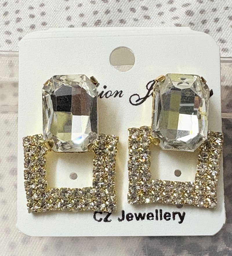 Sparkling Statement Earrings
