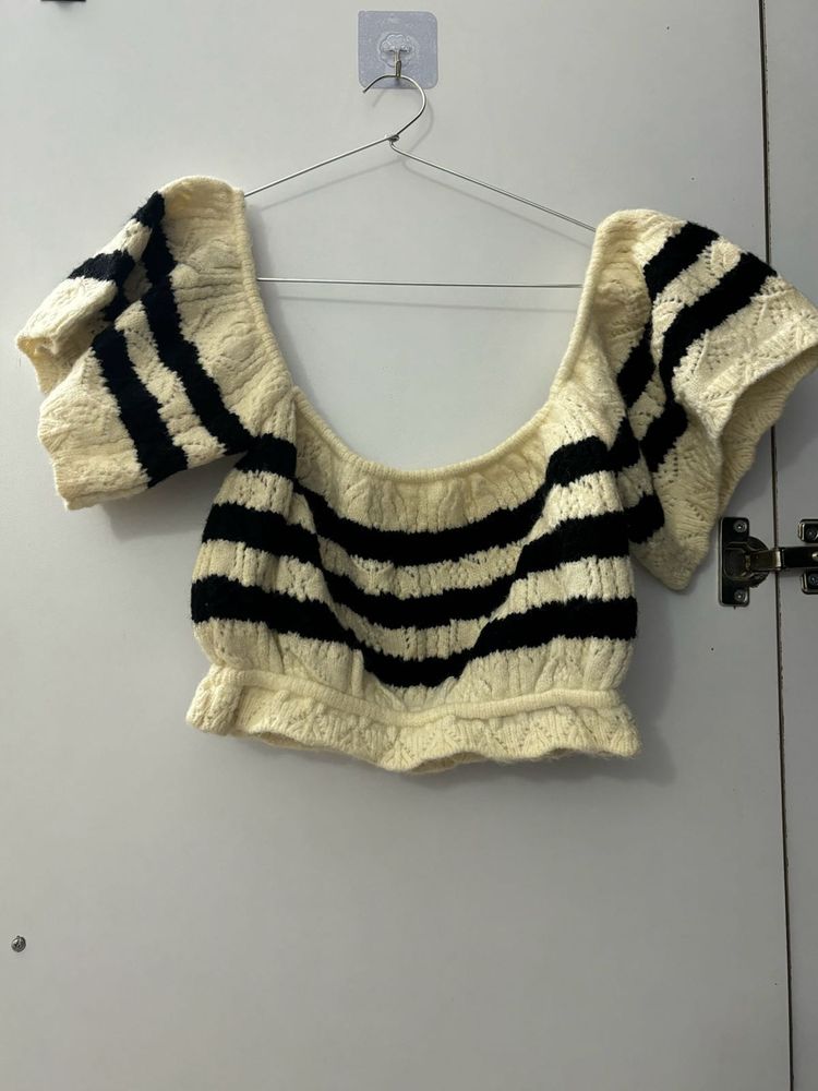 Off Shoulder Crop Top