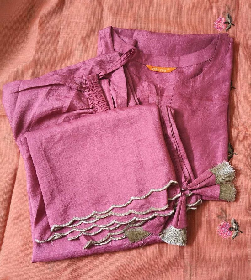 Dusty Rose Pink Indo Era Kurta Set With Dupatta