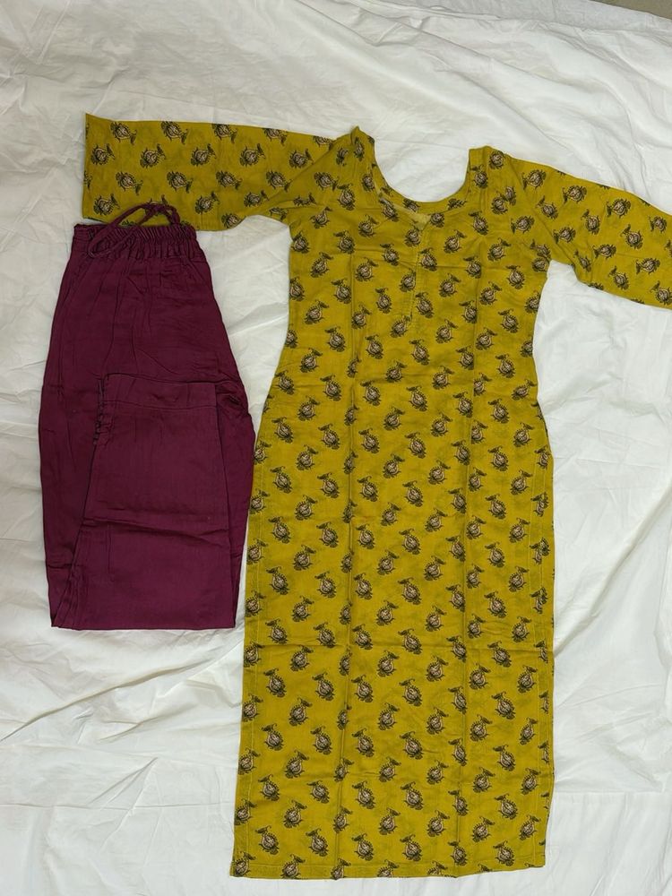 Highly Contrast Paisly Suit