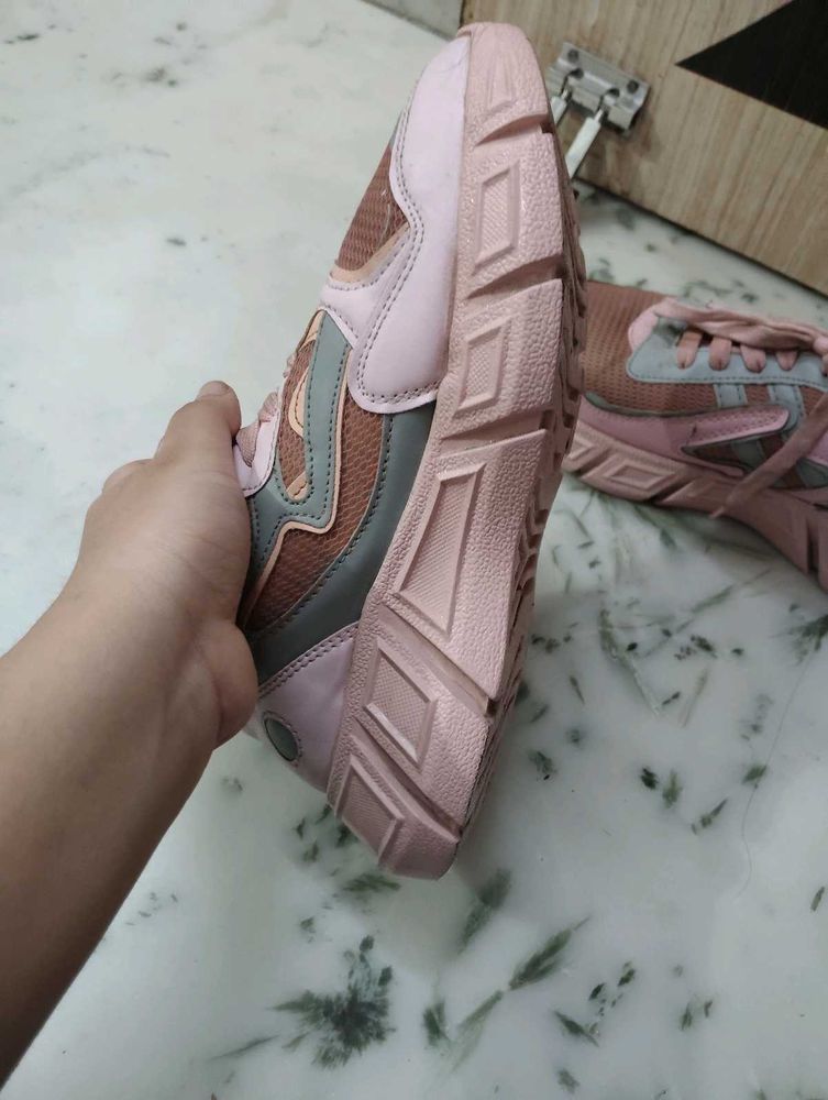 Colourblock Shoes🌸😍