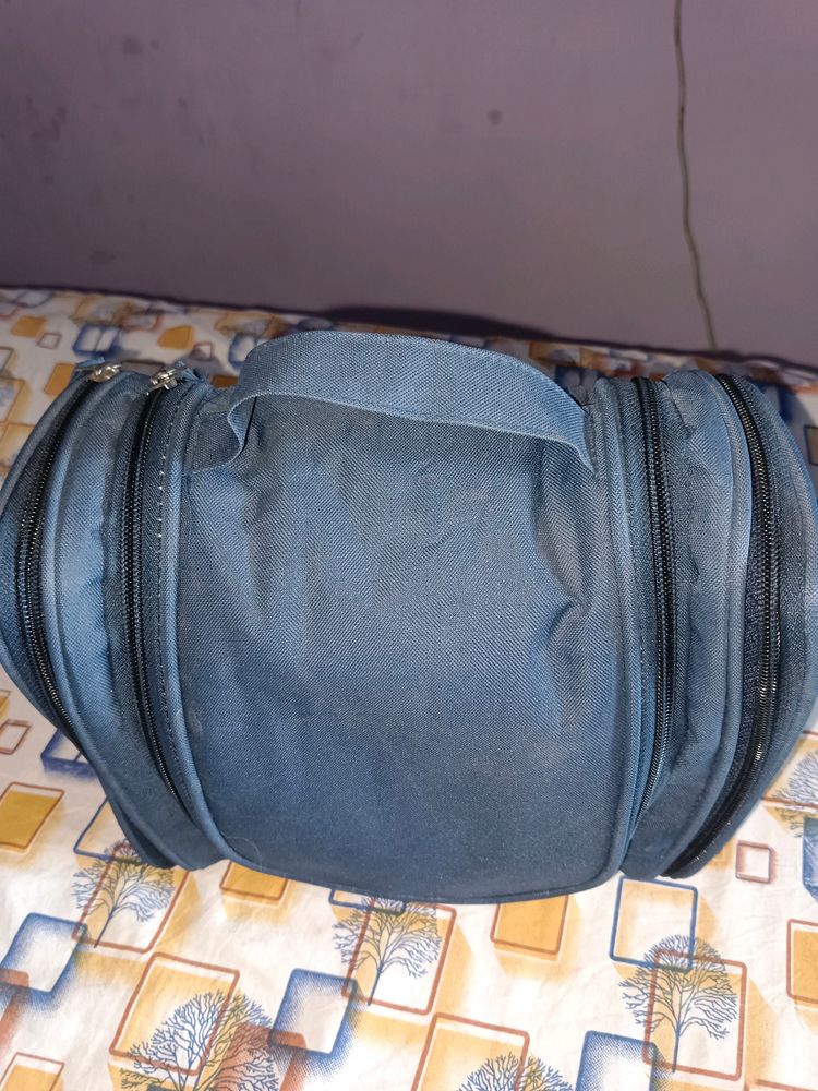 Makeup kit bag