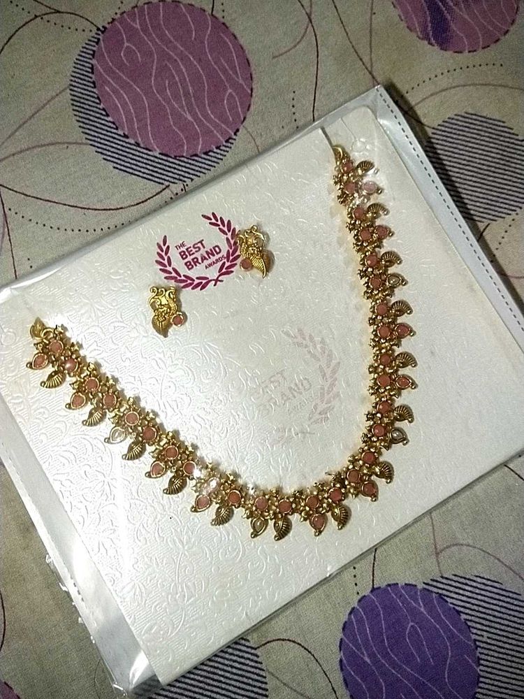 Elegant Necklace &amp; Earring Set