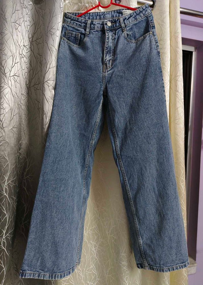 Wide Leg Jeans