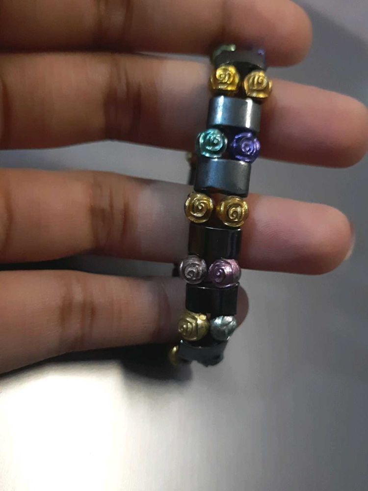 Unique Hematite &amp; Colorful Rose Bracelet