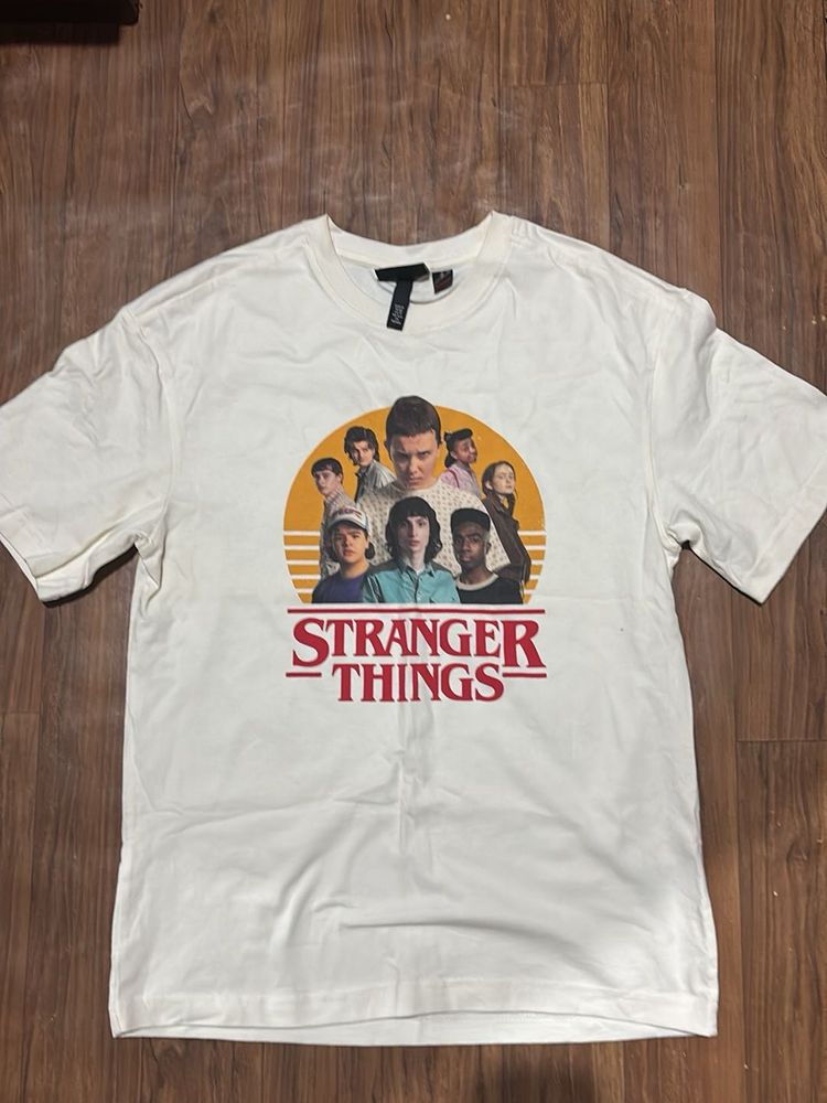 Unisex Stranger Things Graphic Tee