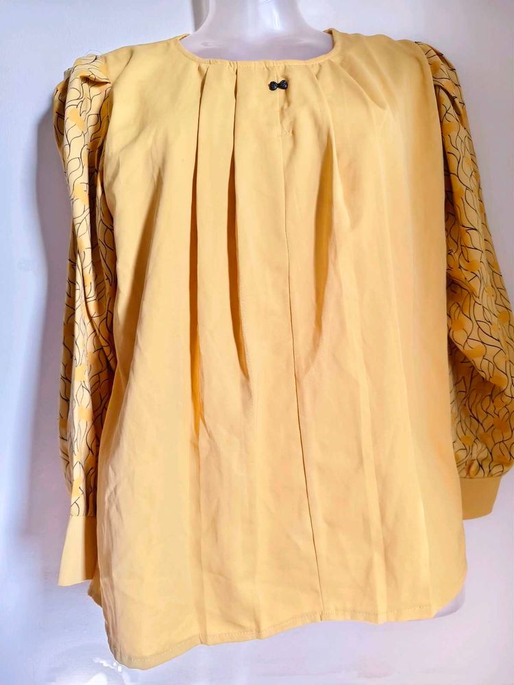 Used Yellow Pleated Top
