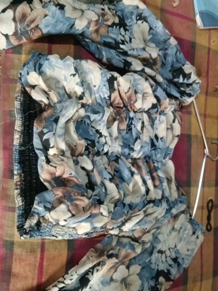 Floral Print Crop Top