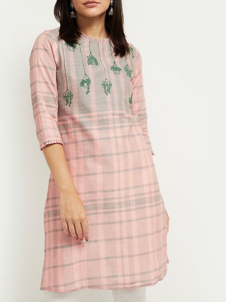 Pink Emobrordery Checked Kurta