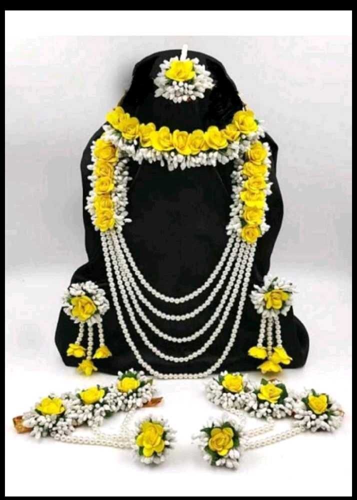 Floral Jewellery Set