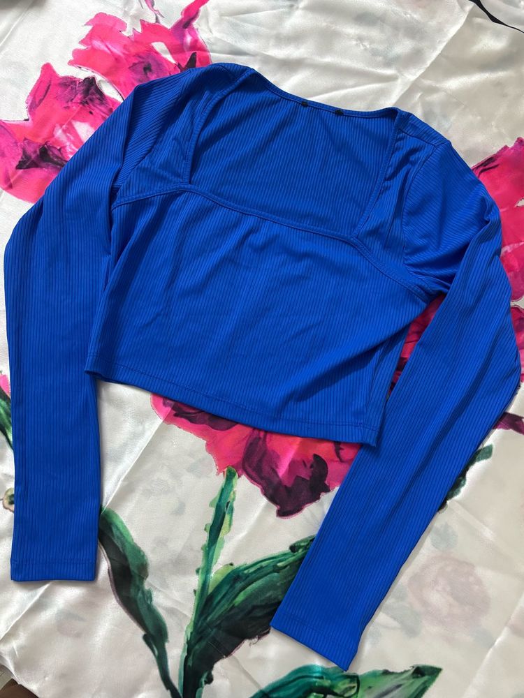 blue long sleeve top
