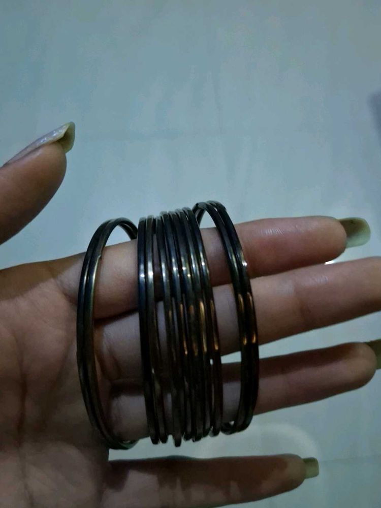 Black Bangle Set